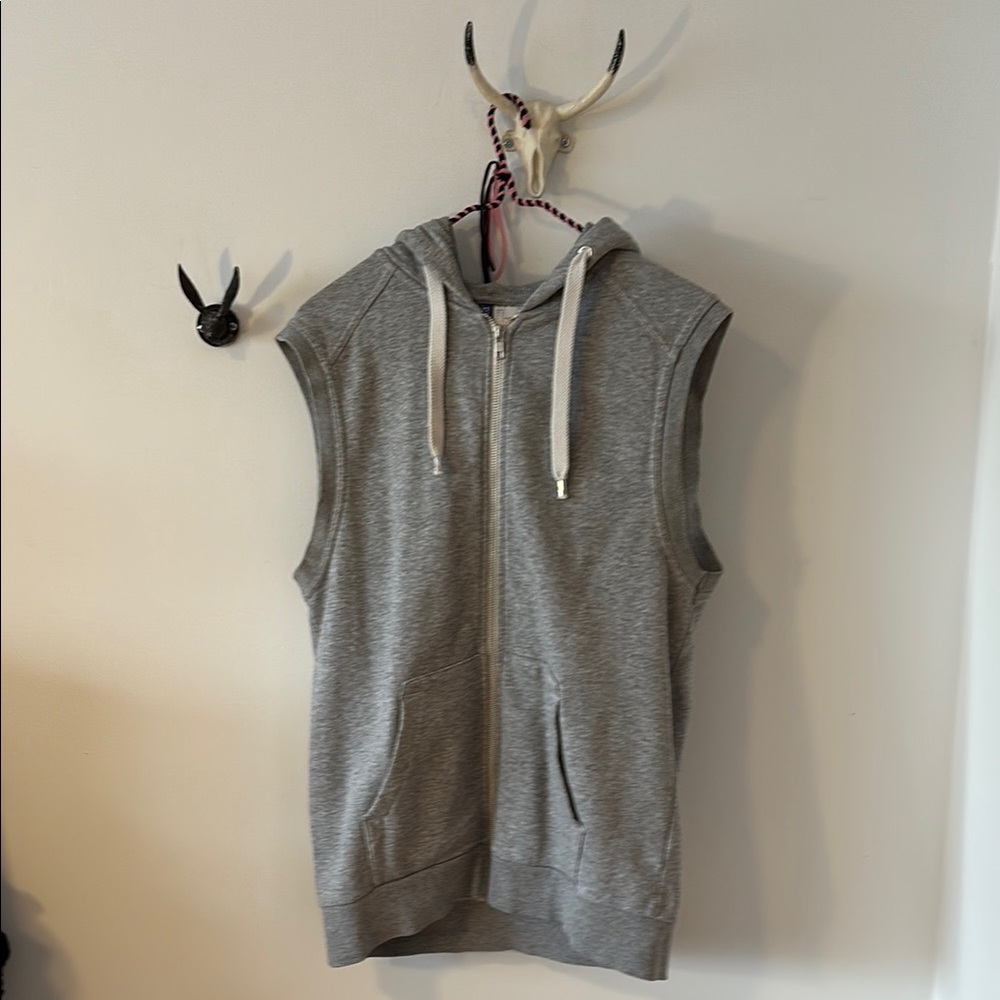 H&M Divided Gray Sleeveless Hoodie